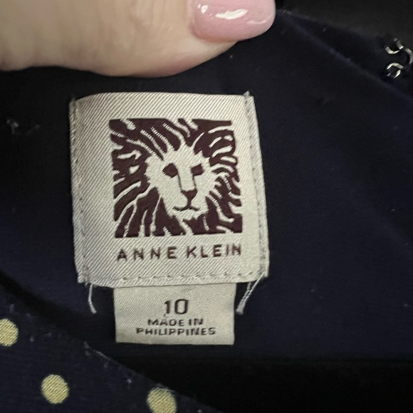 Absolutely adorable navy blue and yellow polka dot dress. - Picture 2 of 2